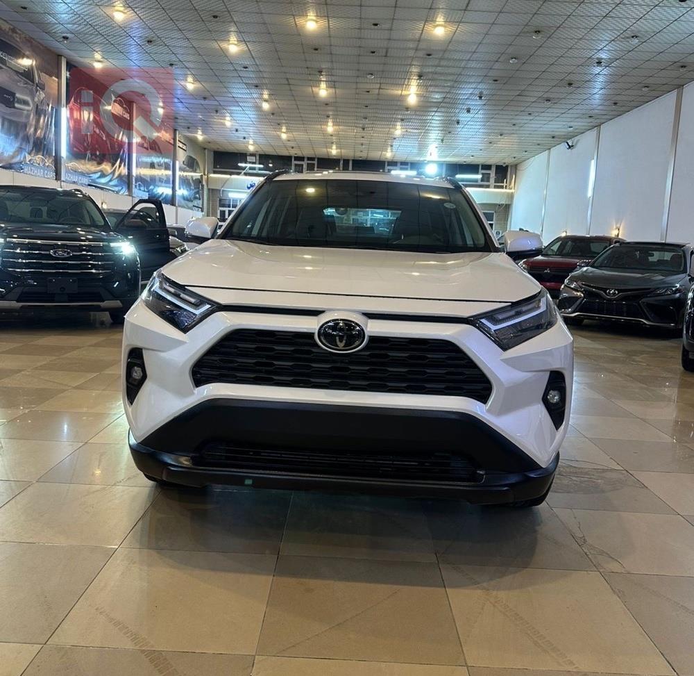 تويوتا راف 4